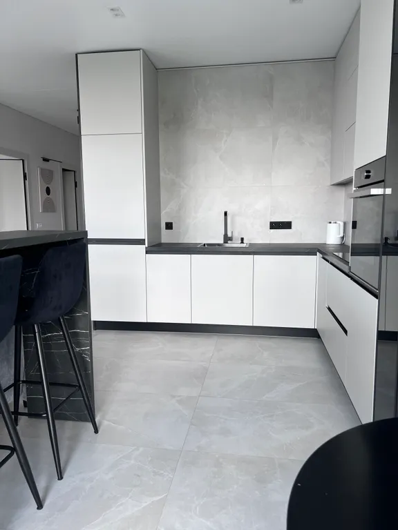 Новая современная квартира