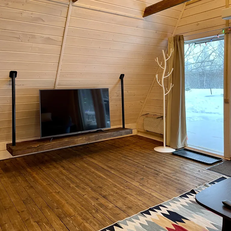 Уютный коттедж в стиле A-Frame