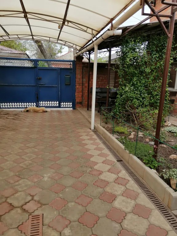 Коттедж Двухэтажный домик для летнего отдыха — Ейск