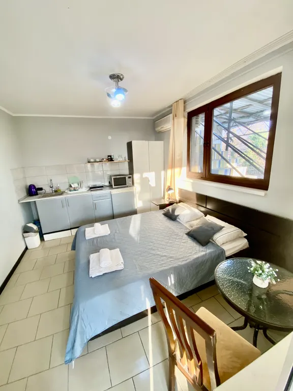 Квартира Комната — аренда посуточно в Вардане