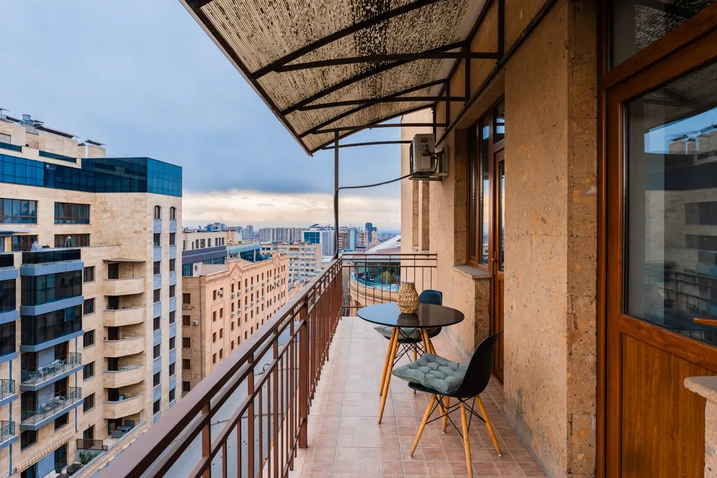 Квартира в центре города с красивым видом с 13го этажа