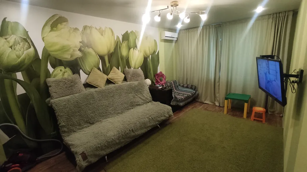 Уютная квартира рядом с тц мега