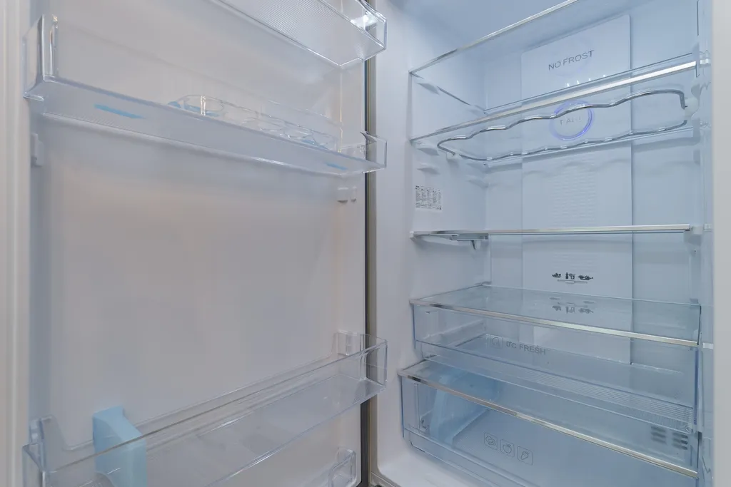 Уютная двухкомнатная квартира рядом с метро и видом на набережную