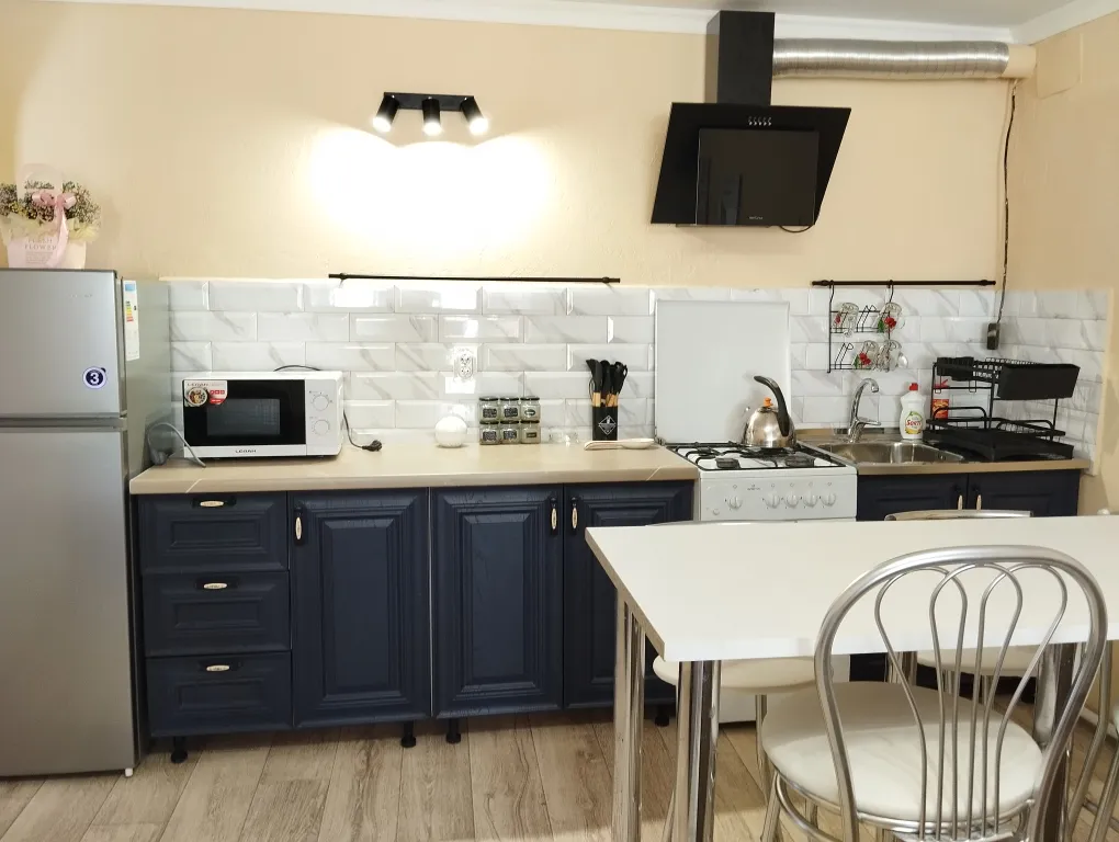 Дом около озера