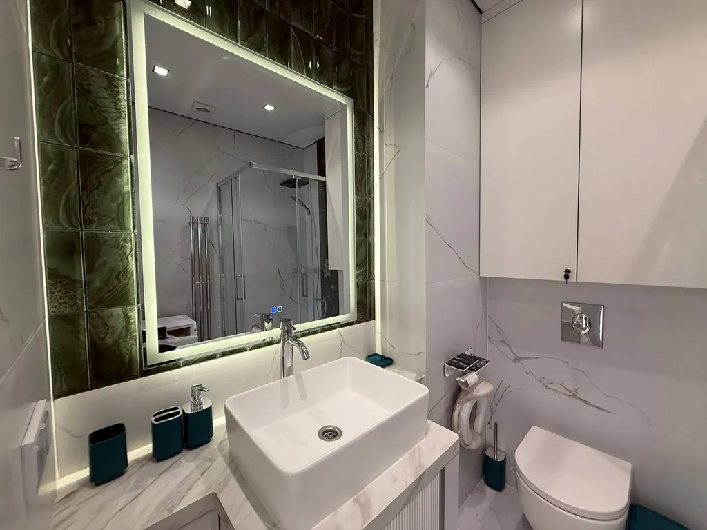 Квартира Двухкомнатная квартира с шикарным видом на море — Адлер