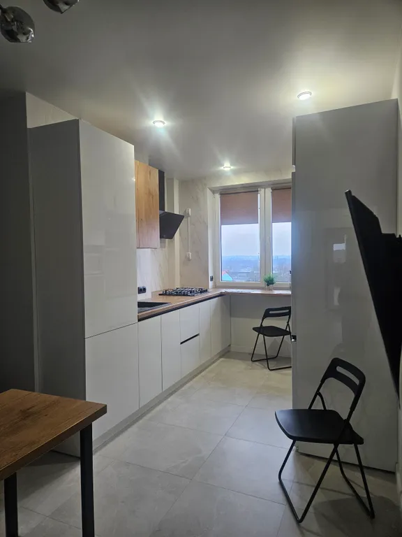 Сегодня тут