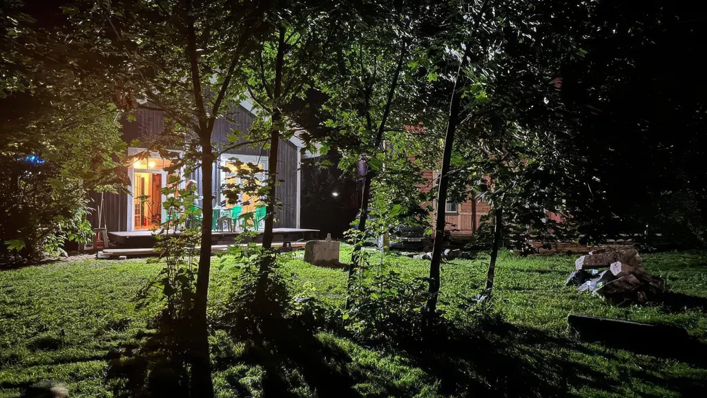 Коттедж Black&White у пристани в центре города