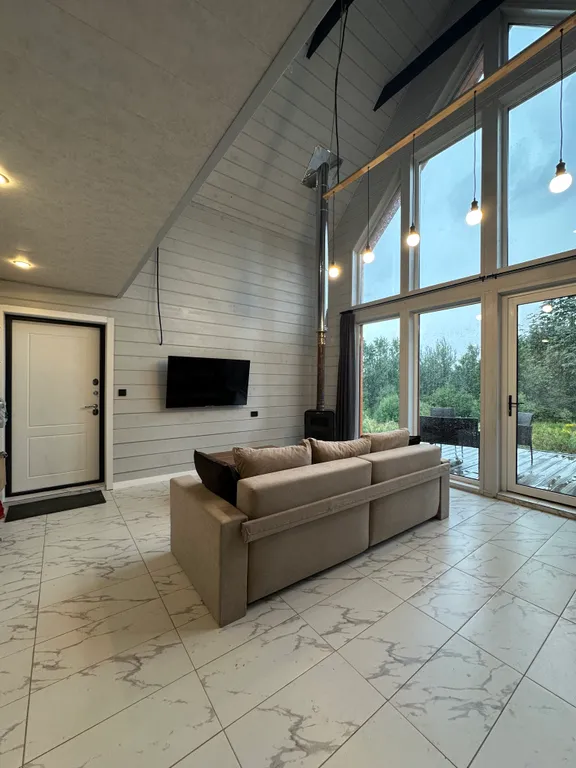 Коттедж Новый дом, барнхаус с баней и чаном на природе — Шумилово