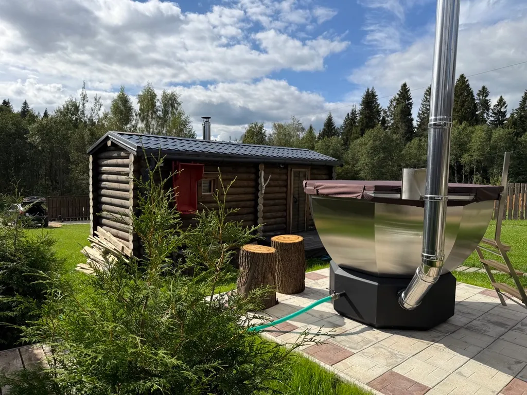 Лакшери изба