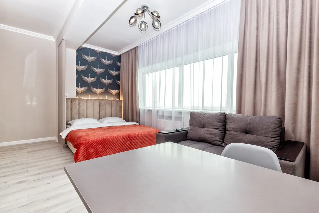 Элитные апартаменты с панорамным видом из окна в самом центре столицы