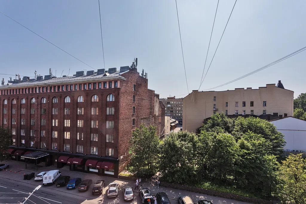 J&N Apartments Четырехместная студия с видом на парк