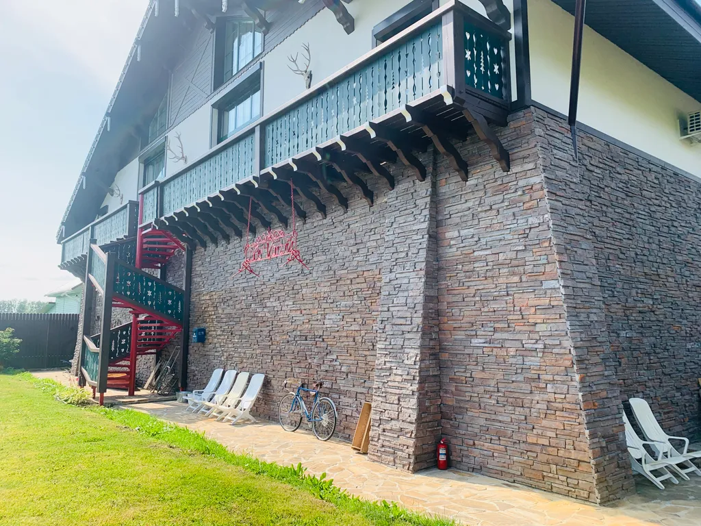 6-комнатный Дом