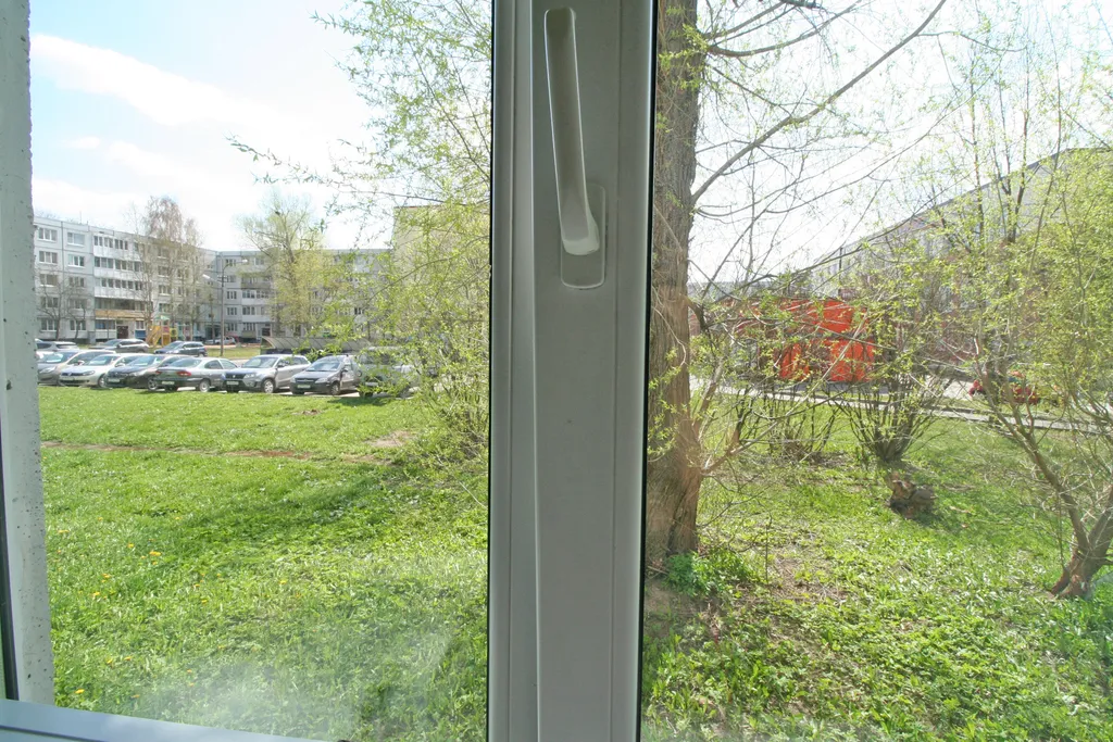 Квартира Теплая 2-комнатная квартира у поликлиники Мегаполис — Кириши