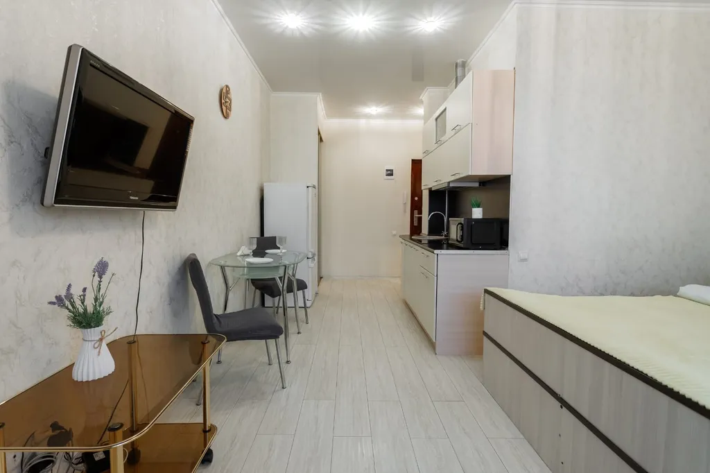 Стильная, светлая и уютная студия