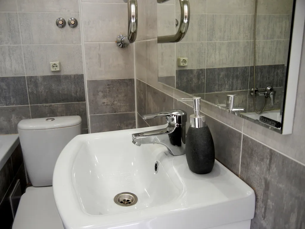 Уютная небольшая квартирка с выездом на трассу