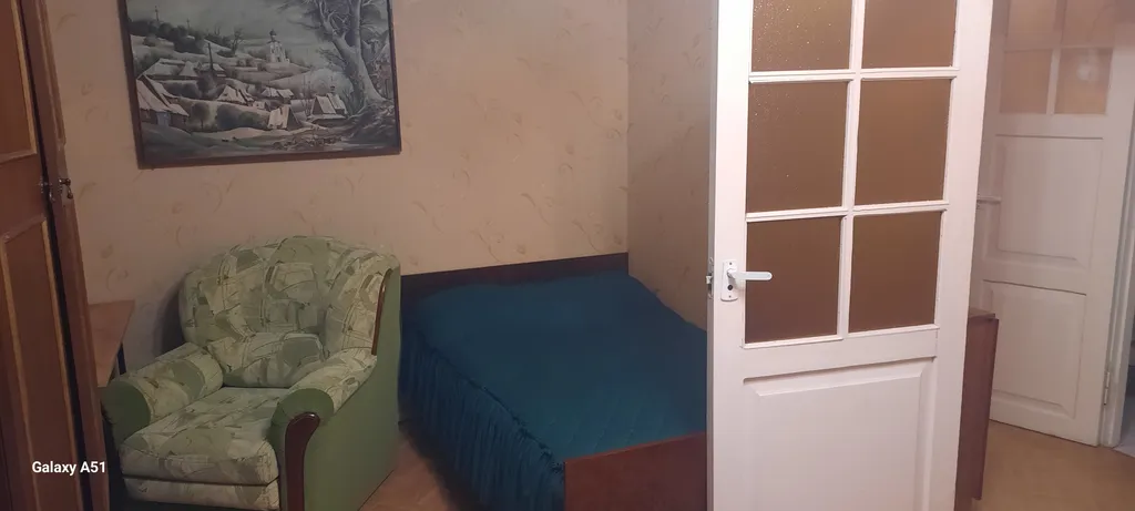 Квартира Уютная и недорогая квартира недалеко от метро — Санкт-Петербург