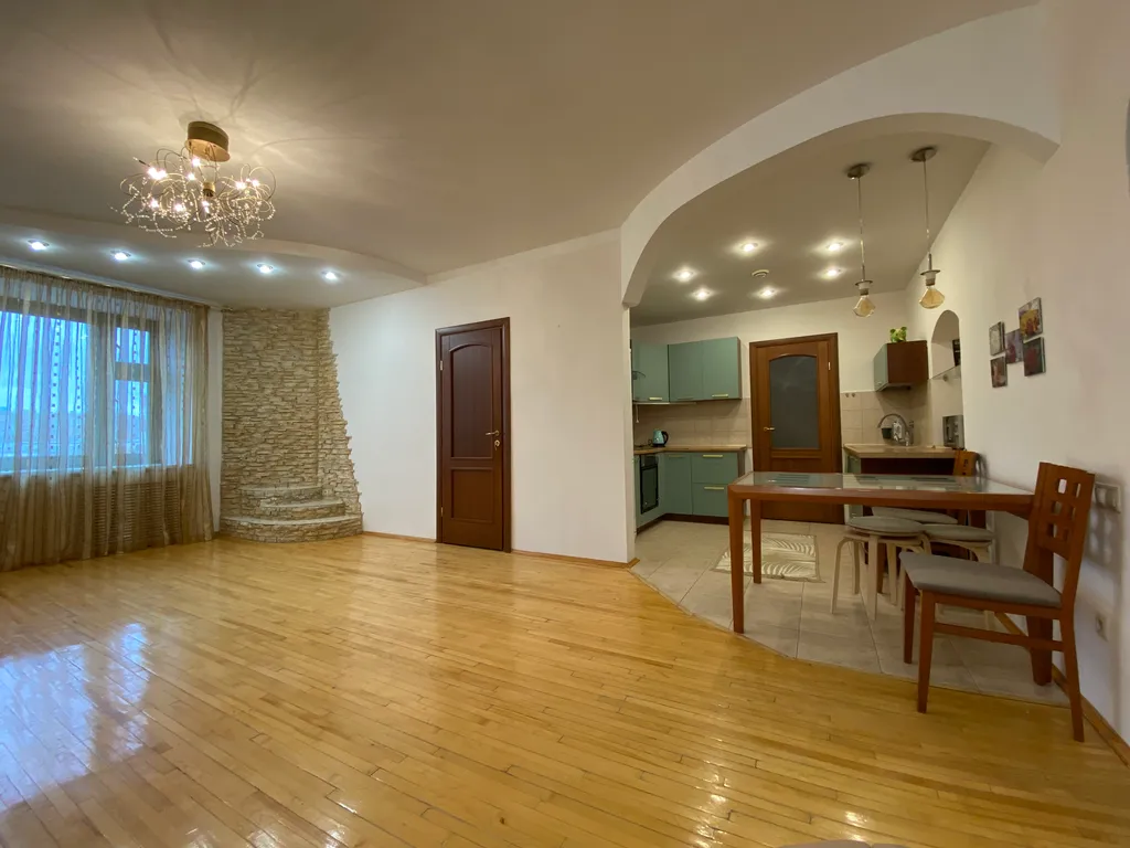 Просторная квартира — аренда посуточно в Казань