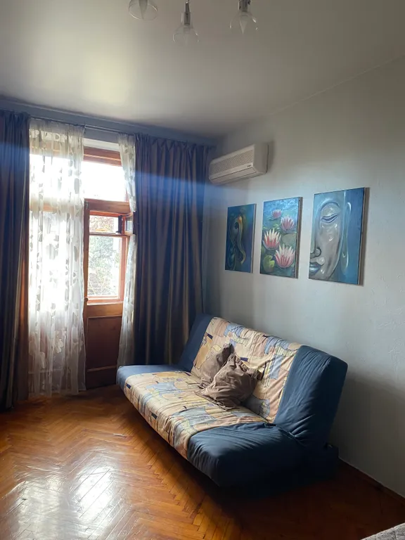 Квартира 1-я квартира в центре, 4 спальных места — Севастополь