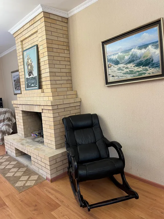 Шикарный загородный дом с бильярдом