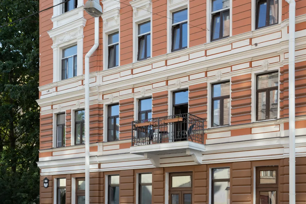 Просторная студия Mosaic brown с балконом для 3 гостей