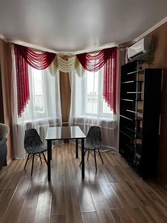 Большая студия рядом с парком