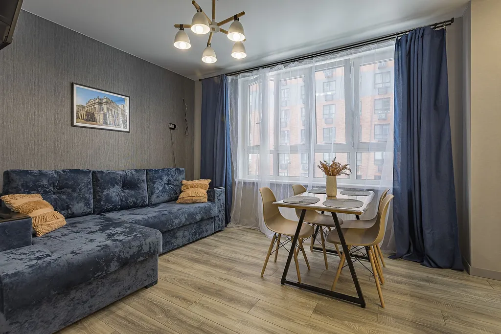 Новая большая квартира на 5 человек в тихом центре