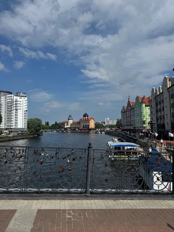 Квартира Квартира Уют в сердце Калининграда — Калининград