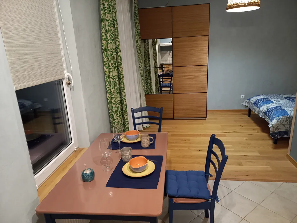 Студия в центре рядом с набережной