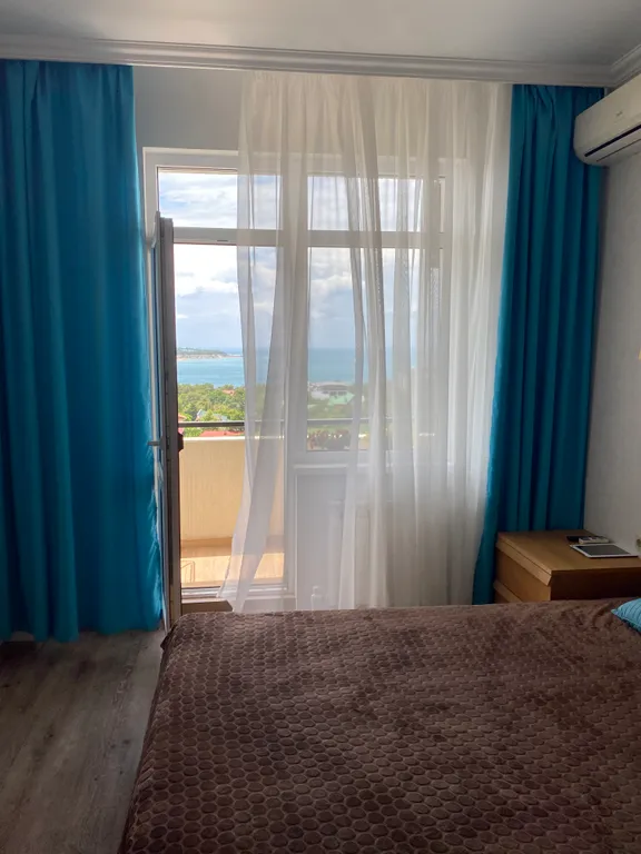 Апартаменты в центре с видом на море