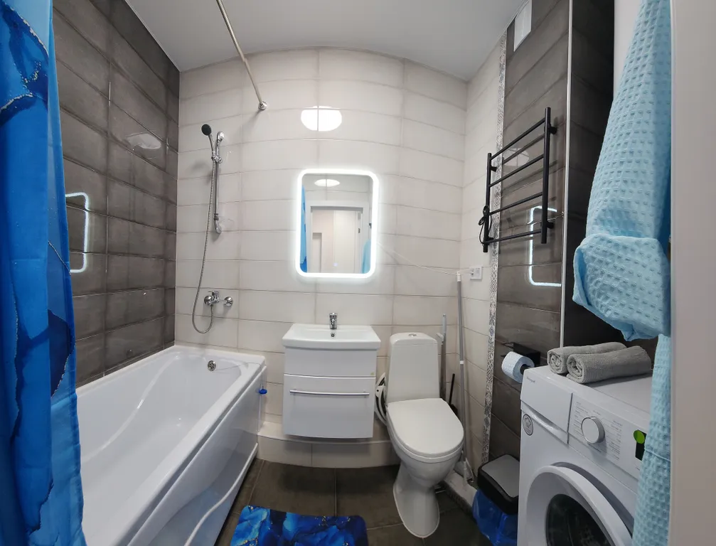 Шикарная двушка с двумя балконами