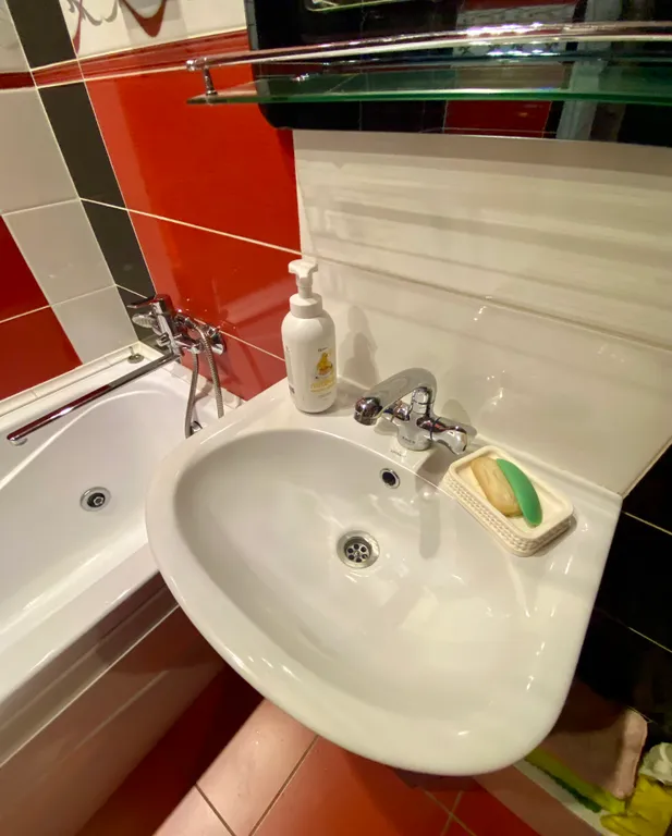 Дизайнерская квартира возле Аквапарка и Детской больнице на Гаранькина