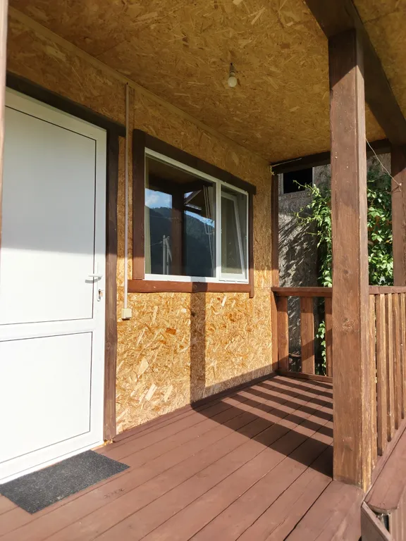 Домик №1 с видом на горы