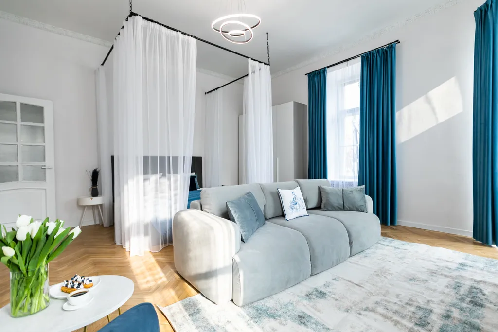 Квартира Видовая с балконом, 3 спальни — аренда посуточно в Санкт-Петербург