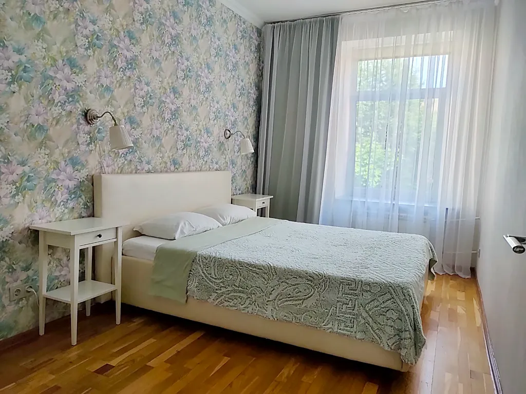 Квартира с бесплатной парковкой — аренда посуточно в Санкт-Петербург