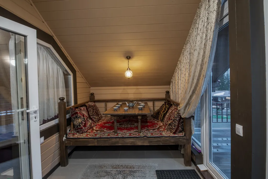 Коттедж Уютный дом Tashkent с видом на горы — Шерегеш