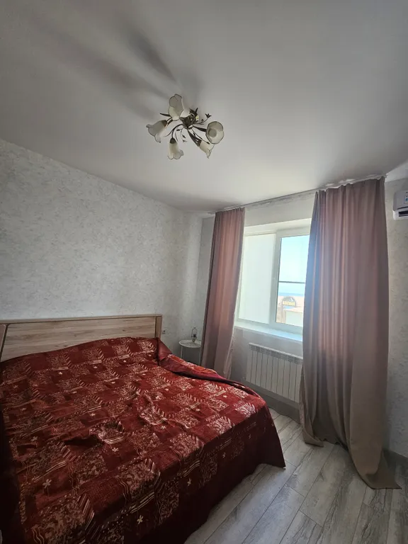 Просторная двушка на берегу моря