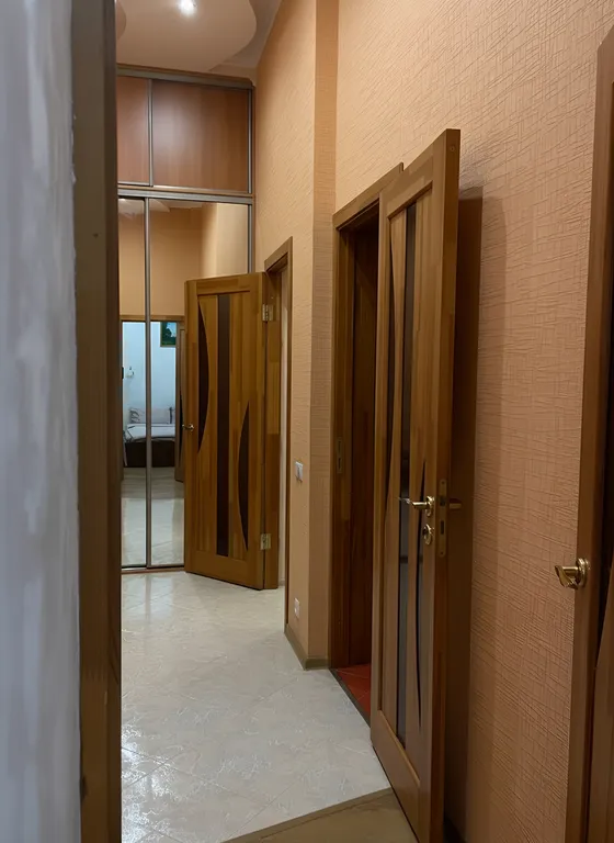 Апартаменты в центре на Карла Маркса 34