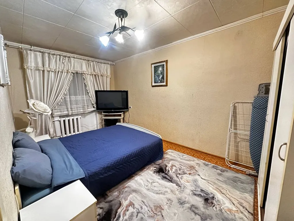 Квартира в районе площади победы