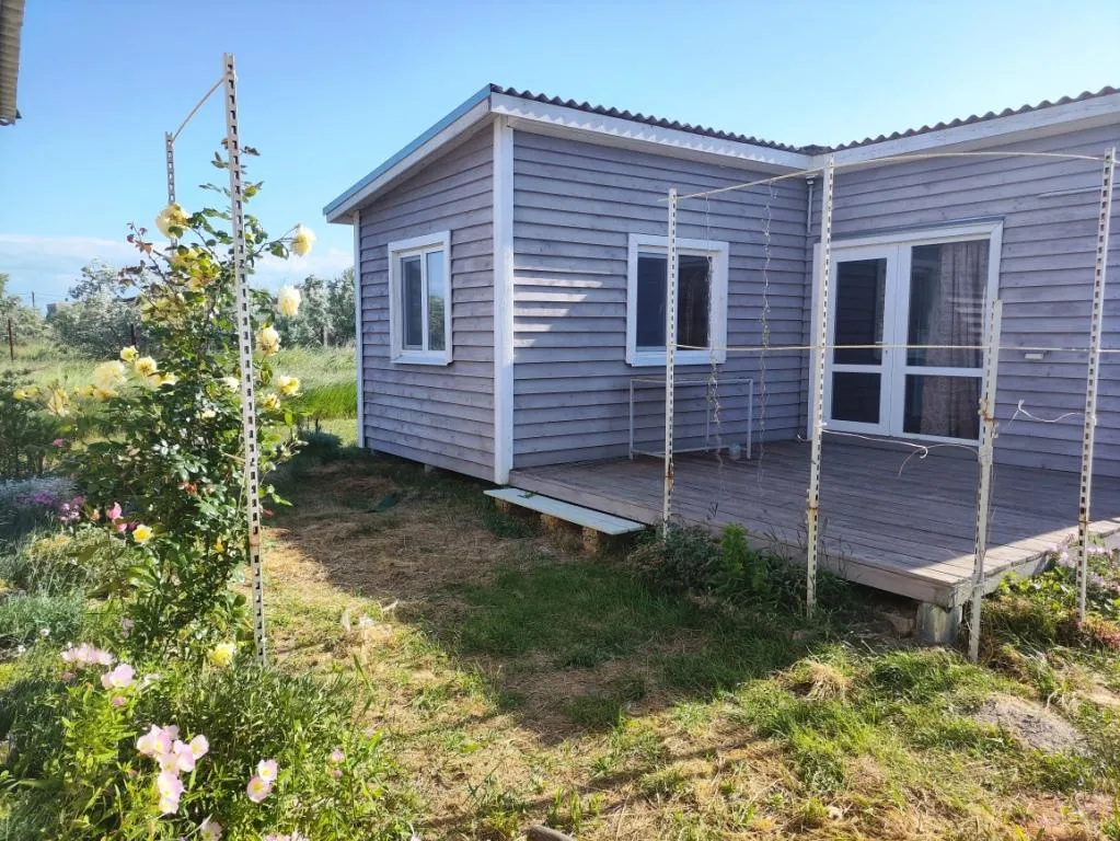 Коттедж Уютный отдельный домик для семейного отдыха — аренда посуточно в Мысовое