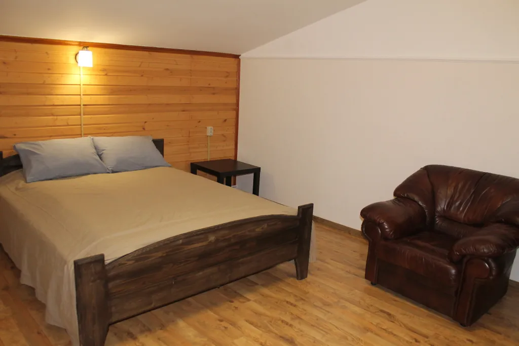 Коттедж Загородный уютный дом с баней и калиткой в лес — Большие Семенычи