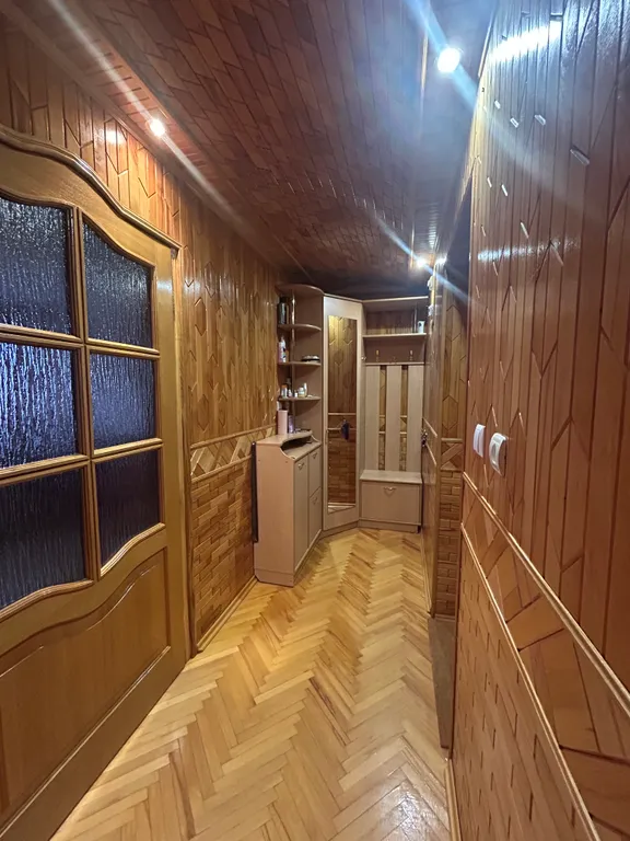 2-х комнатная квартира в центре посёлка