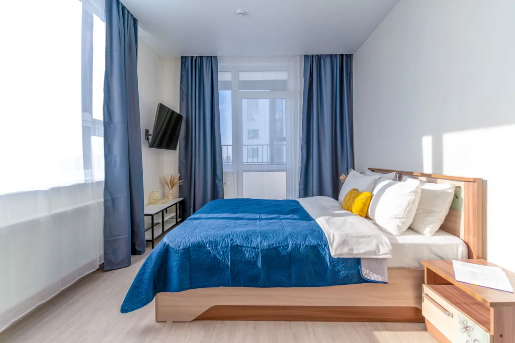 Квартира Апартамент с угловой солнечной спальней и видом на город — аренда посуточно в Екатеринбург