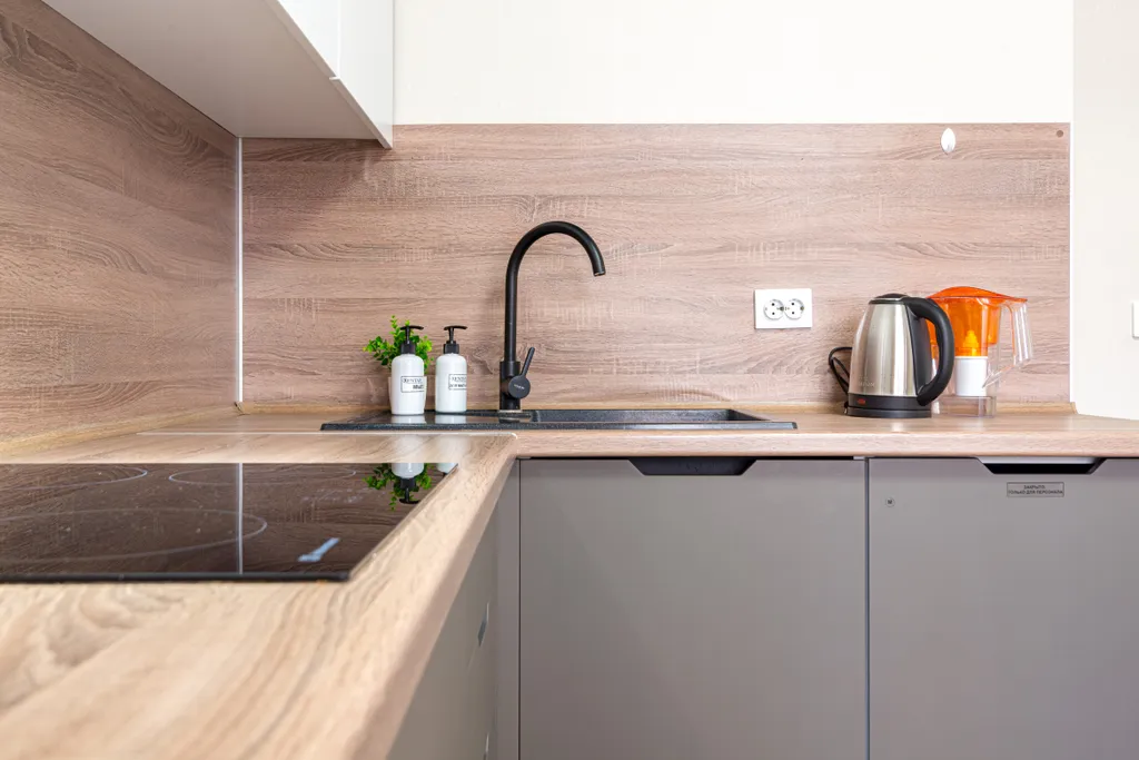 В центре в современном доме с гостиничным сервисом бесконтактно