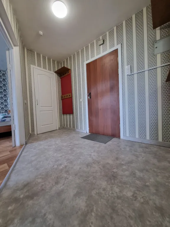 Уютнaя 1-кoмнатнaя квартира рядом с больницей и авто, жд вокзалом