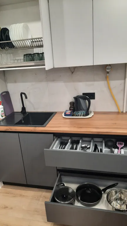 Двухкомнатная квартира у ТРК Волгамолл