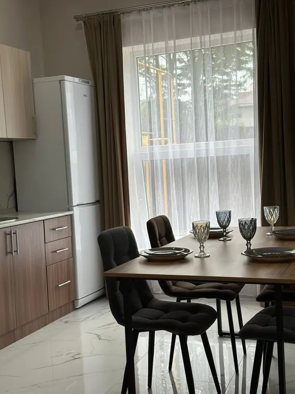 Квартира Апартаменты у старого озера, дом с парковкой — аренда посуточно в Аликоновка