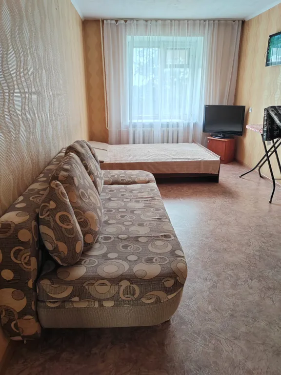 Трехкомнатная квартира в районе 5 километров Транснефть