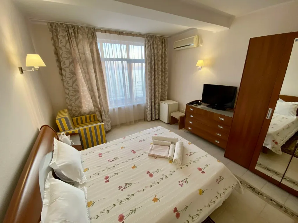 Делюкс трехместный с видом на море