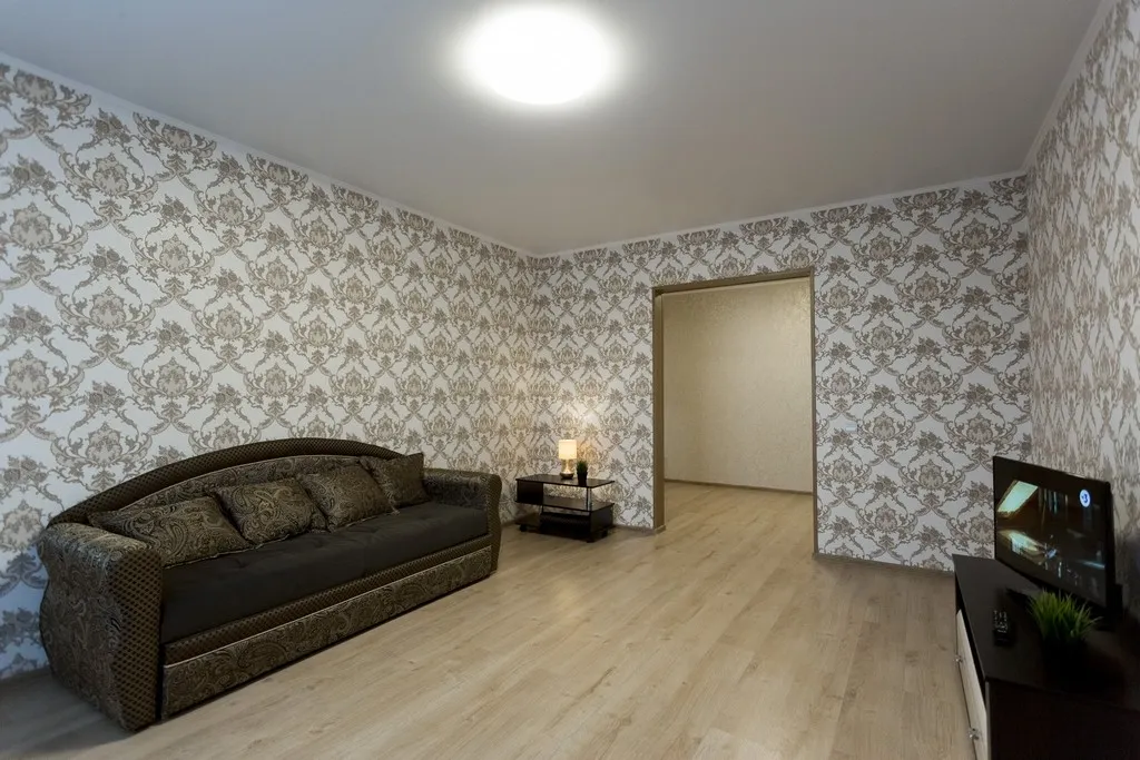 Просторная 3-х комнатная в центре