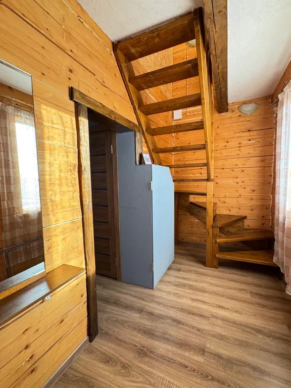 Уютный домик в тихом месте